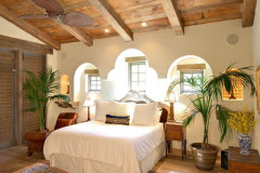 Reclaimed Wood Bedroom Flooring and Beams