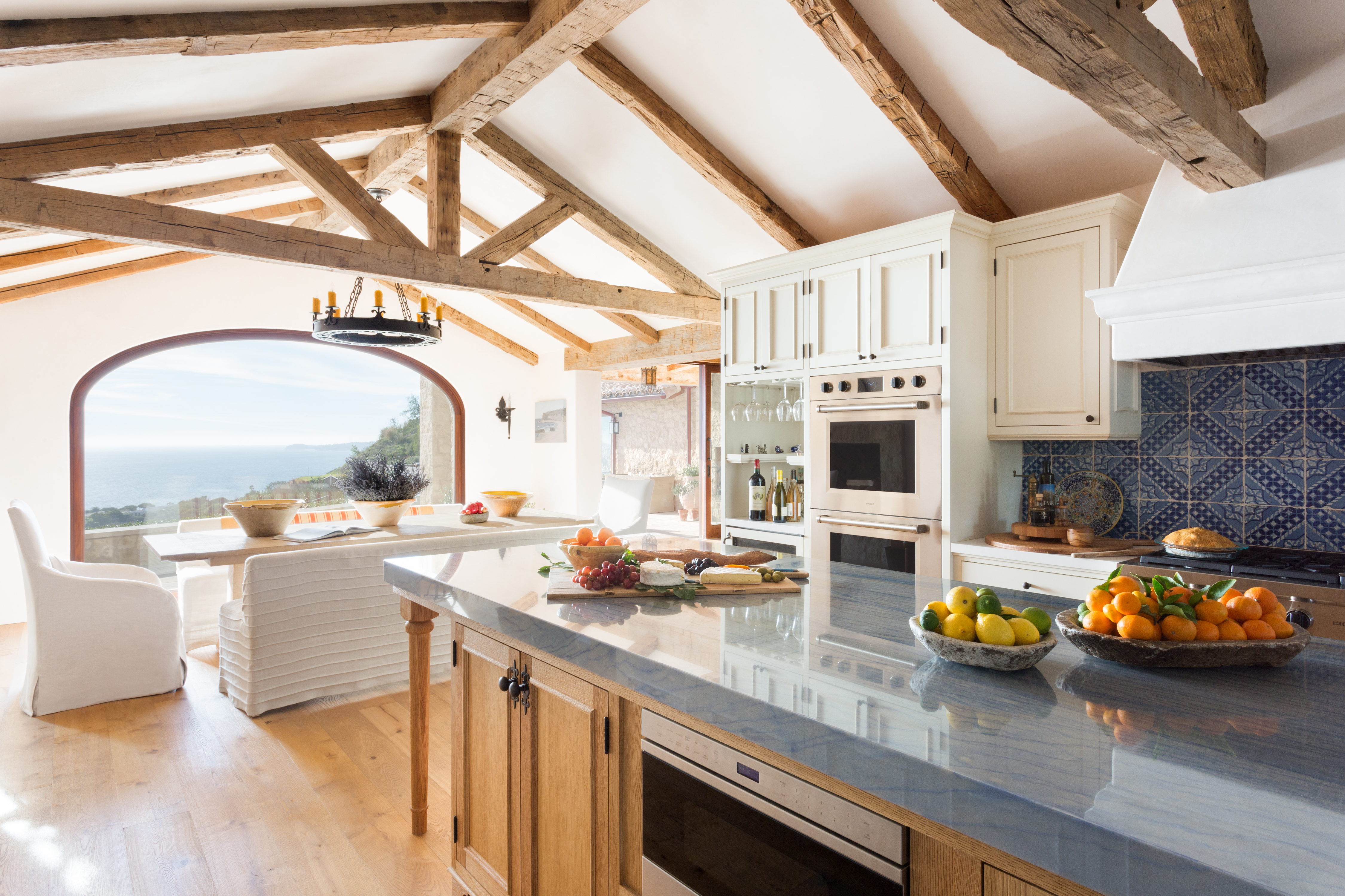 8 Kitchen To Dining Room